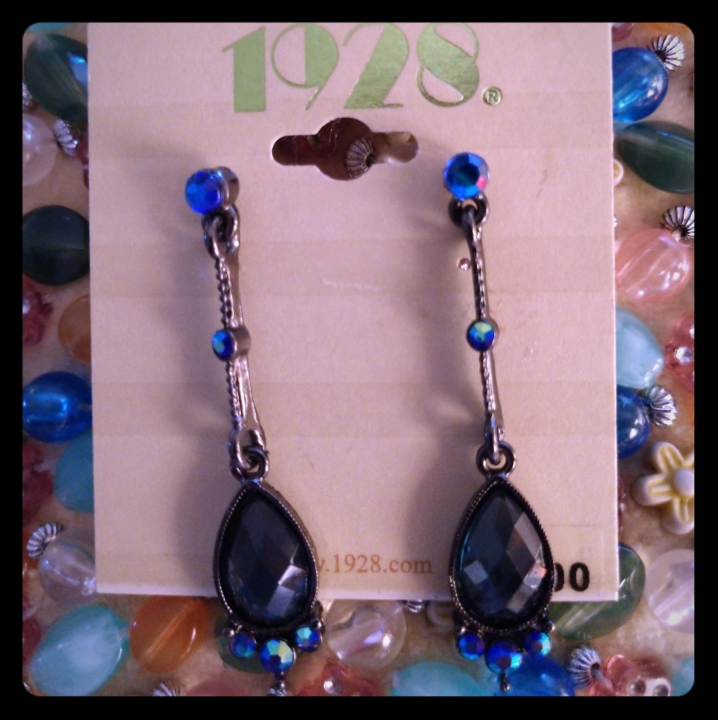 Vtg! Art Deco Earrings Nwt!